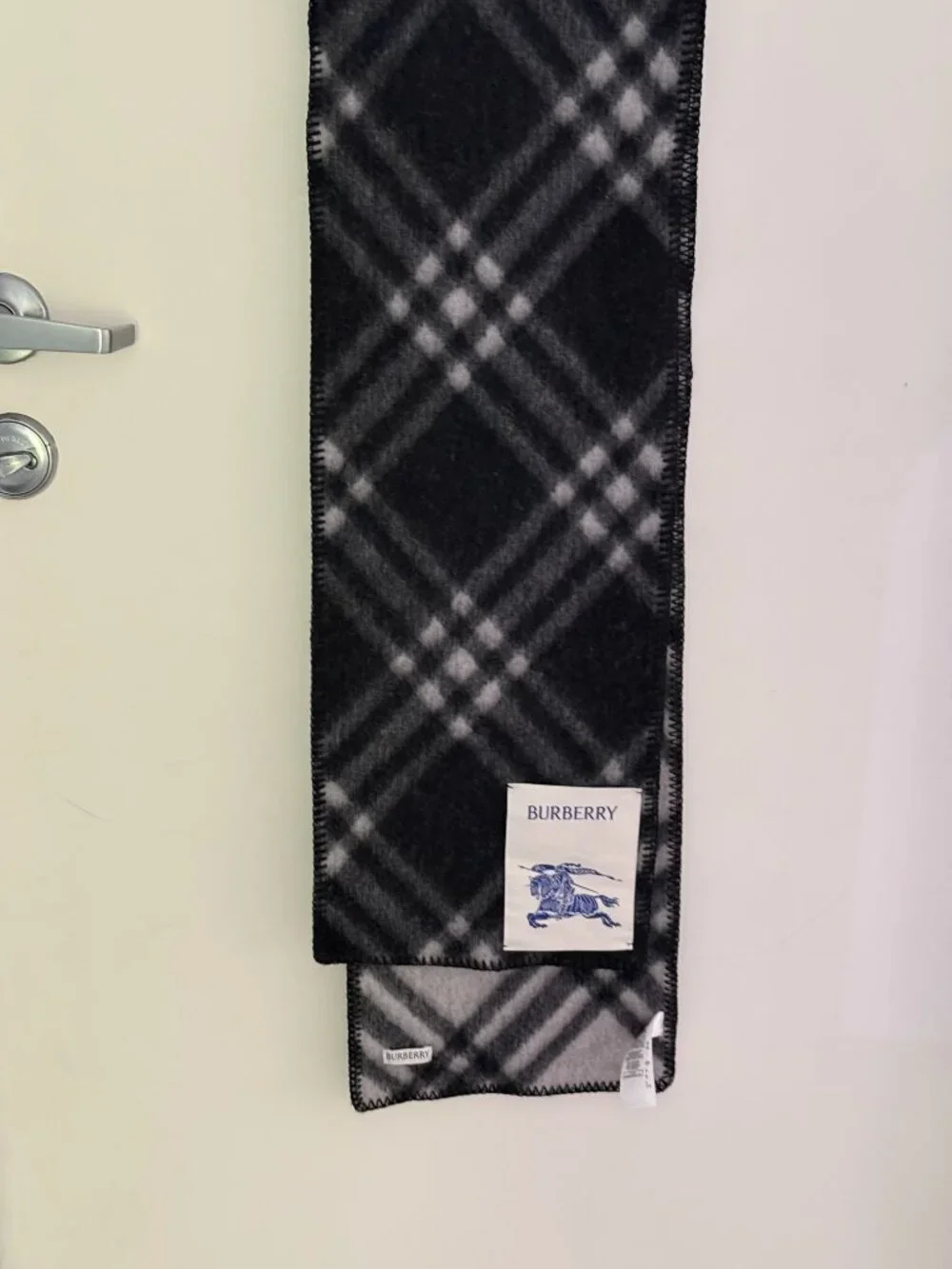 Burberry Black Check Wool Scarf Classic Nova Check Unisex Soft | MSRP $645 - Picture 10 of 14